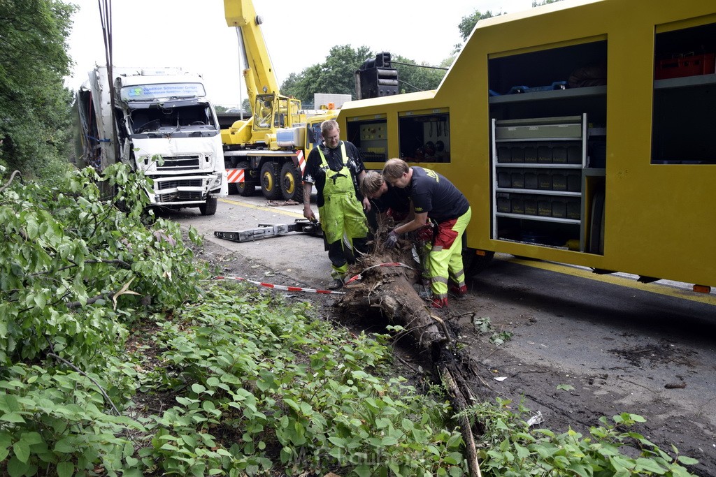 Schwerer VU A 3 Rich Oberhausen Hoehe AK Leverkusen P853.JPG - Miklos Laubert